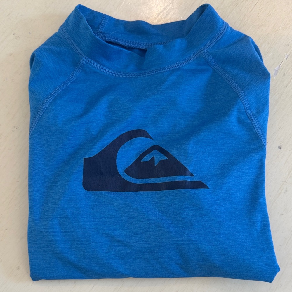 Quiksilver Ocean Blue Rash Guard size S